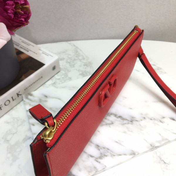 VALENTINO GARAVANI VSLING GRAINY CLUTCH