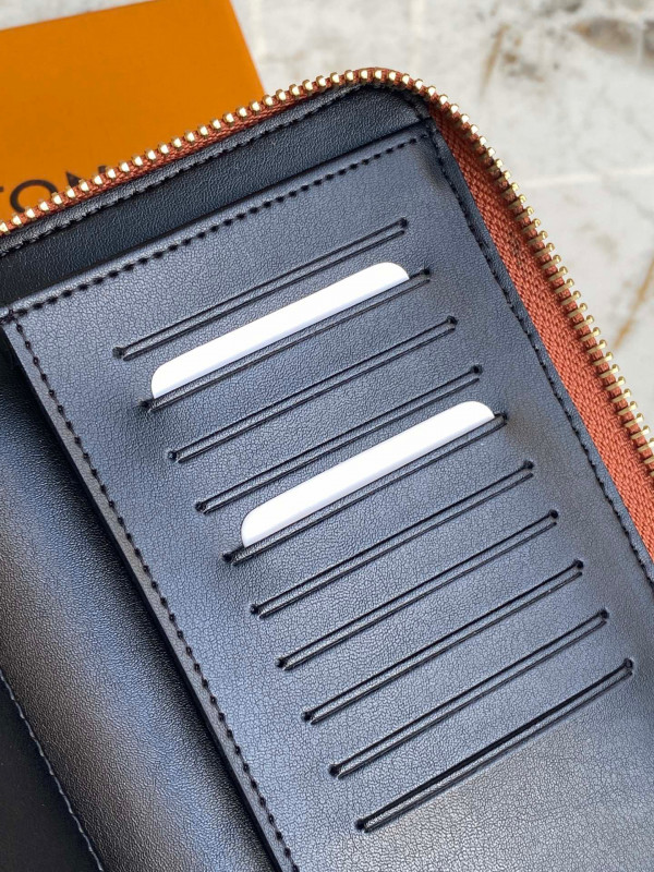 l0*is V*t0n lvxnba zippy wallet