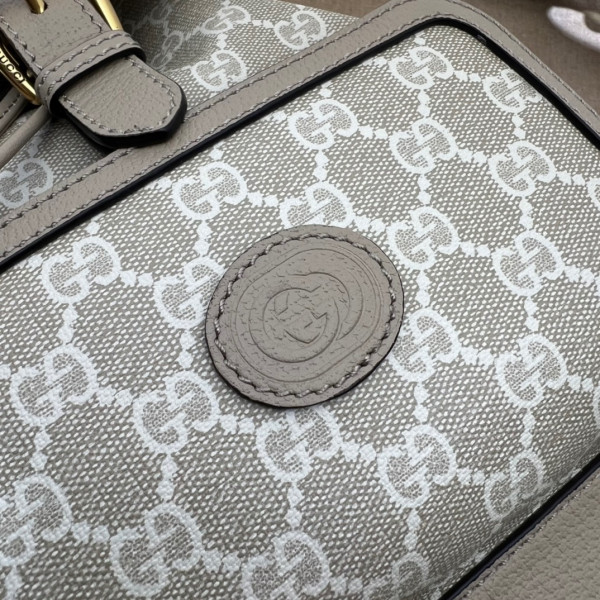 G*u*i backpack with interlocking g