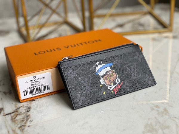 l0*is V*t0n coin card holder