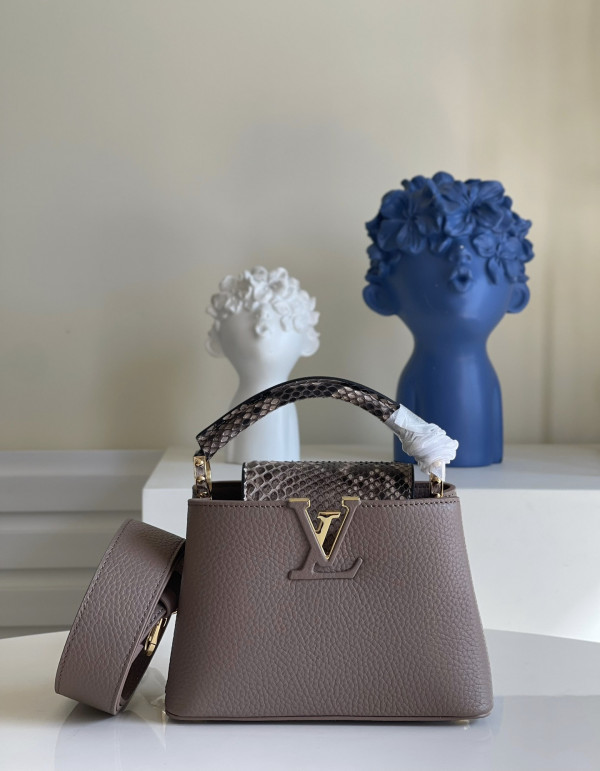 l0*is V*t0n capucines mini