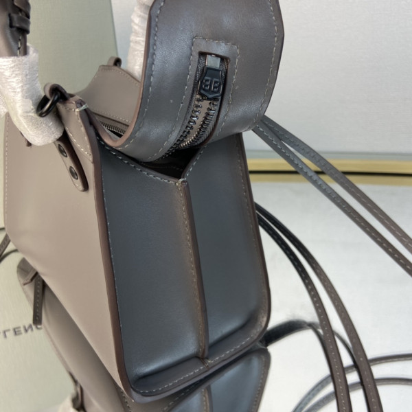 Ba*len*cia*ga neo classic mini top handle bag