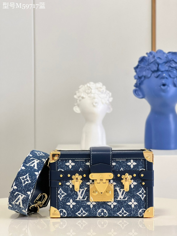 l0*is V*t0n petite malle