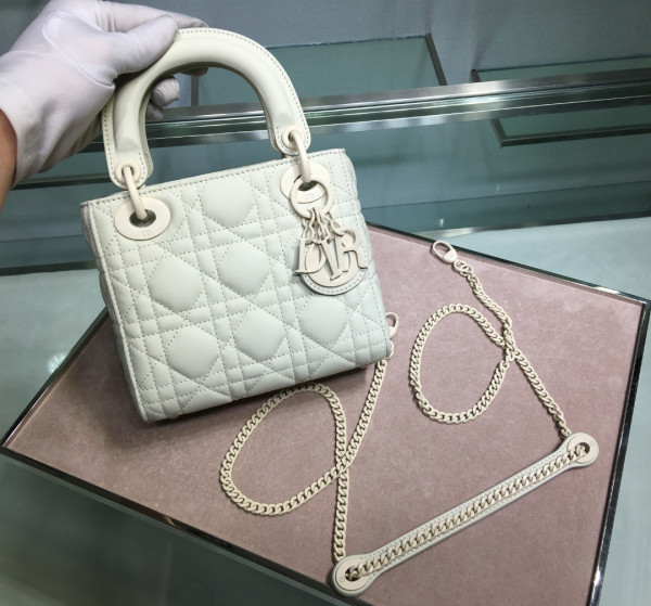 LADY DIRO ULTRA MATTE