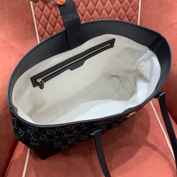 G*u*i ophidia medium tote with web