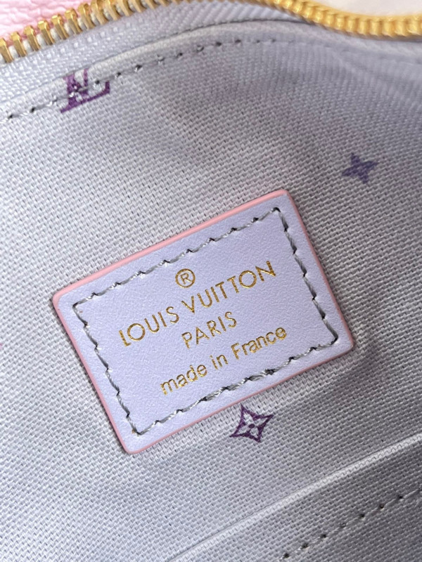 l0*is V*t0n marshmallow