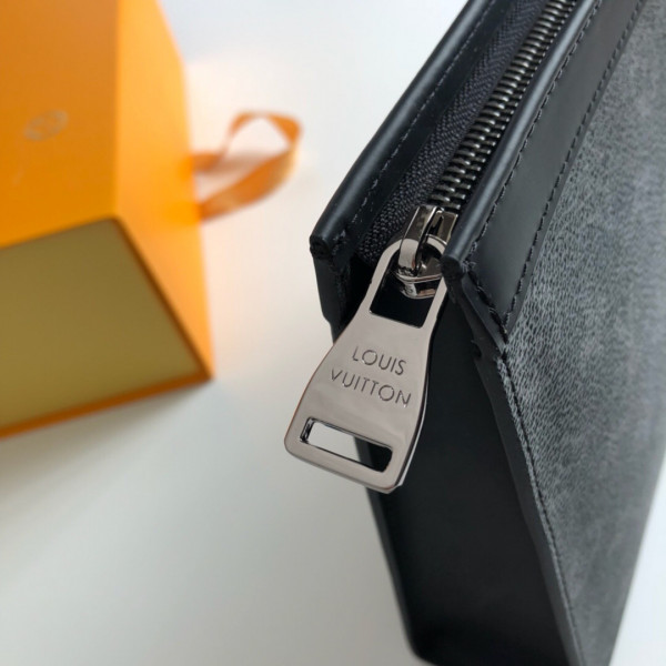 l0*is V*t0n clutch m41692