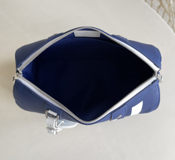 l0*is V*t0n city keepall