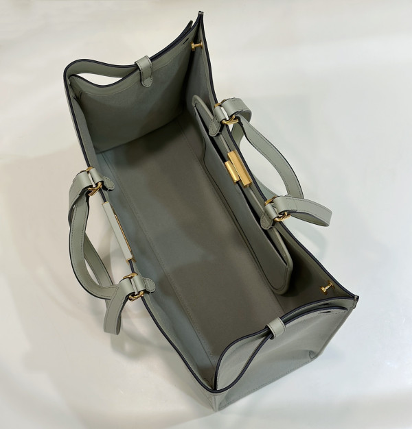 F**di peekaboo-41×16×28cm