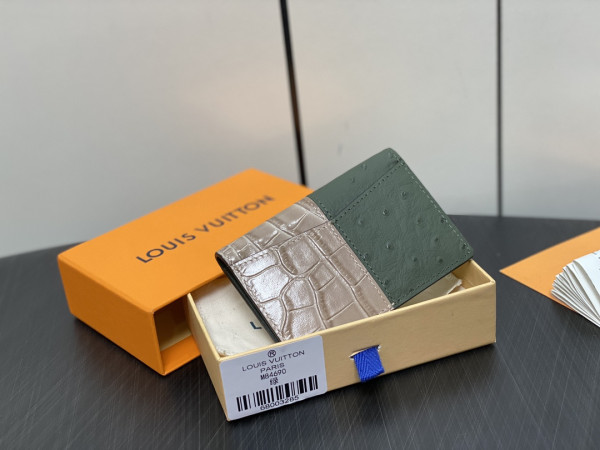 l0*is V*t0n pocket organizer-7.5*11.1*1 cm