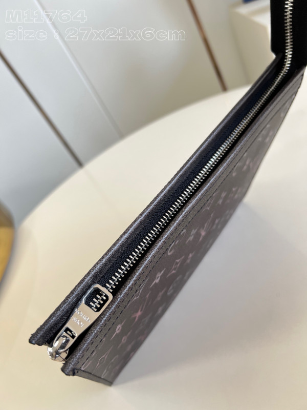 l0*is V*t0n pochette voyage-27*21*6cm