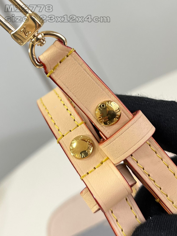 l0*is V*t0n wallet on chain ivy-23.5*12*4.3cm