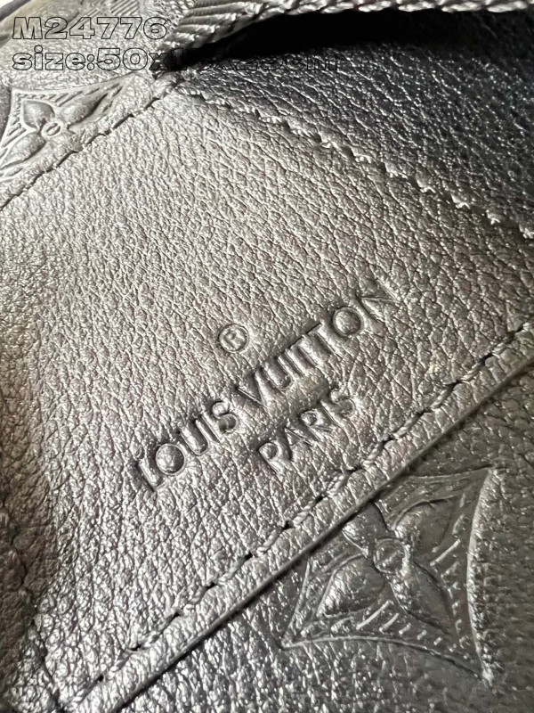 l0*is V*t0n getaway backpack-29*50*15cm