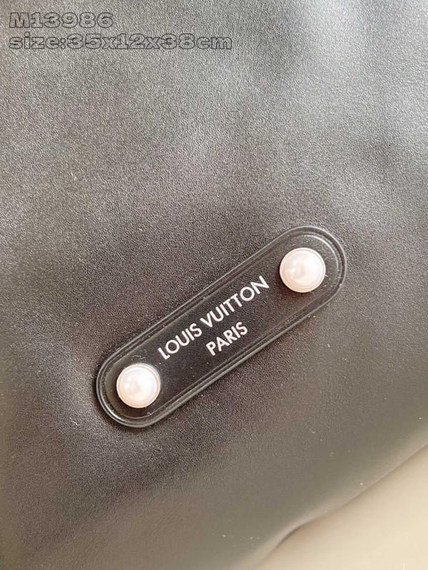 l0*is V*t0n vagabond hobo-35*12*38cm