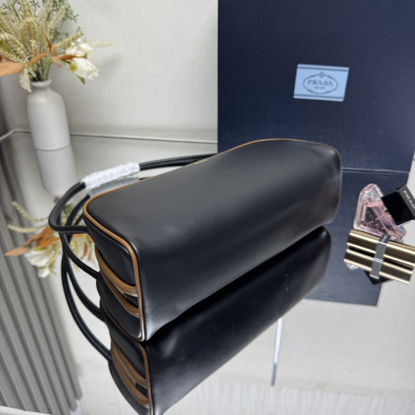 Pra*a swing smooth leather shoulder bag-28*11.5*10cm