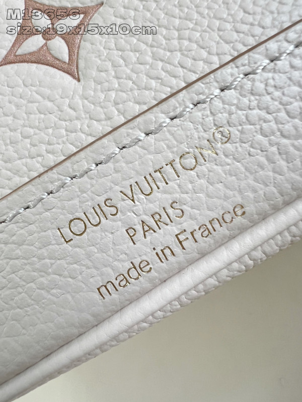 l0*is V*t0n nano noÉ backpack-19*15*10cm