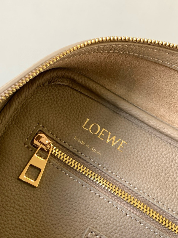 L0ew* amazona 28 bag in nappa calfskin - 28*11*18cm
