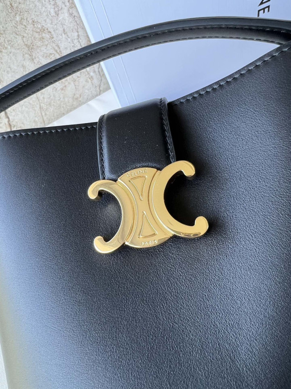 Ce**e small bucket l0*ise in smooth calfskin - 16-19-12cm