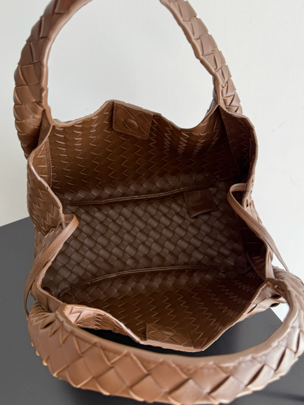 bo*te*ga Ve*ne*ta campana - 33*20*16.5cm