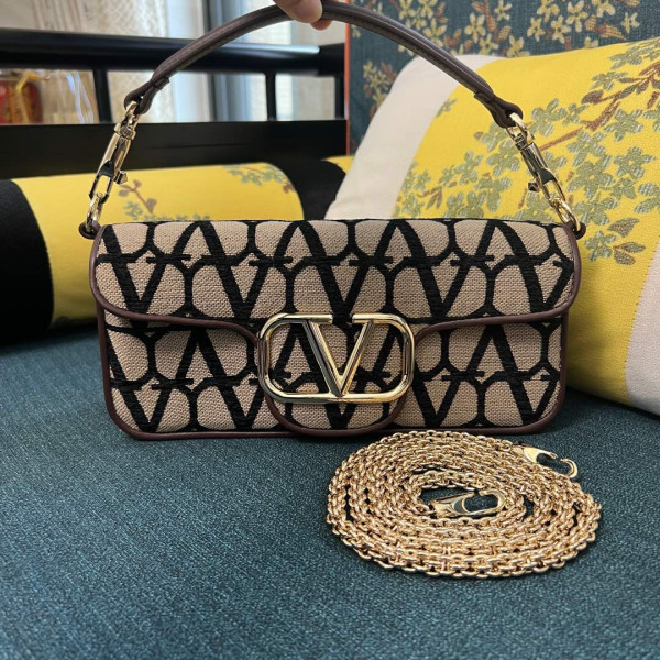 VALENTINO LOCÒ SHOULDER BAG
